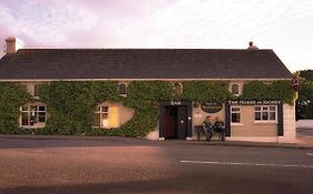 Horse And Jockey Hotel